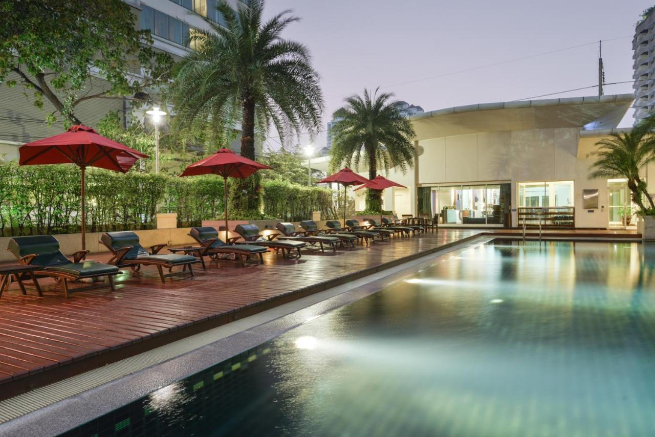 Отель Centre Point Sukhumvit Thong-Lo Бангкок Экстерьер фото