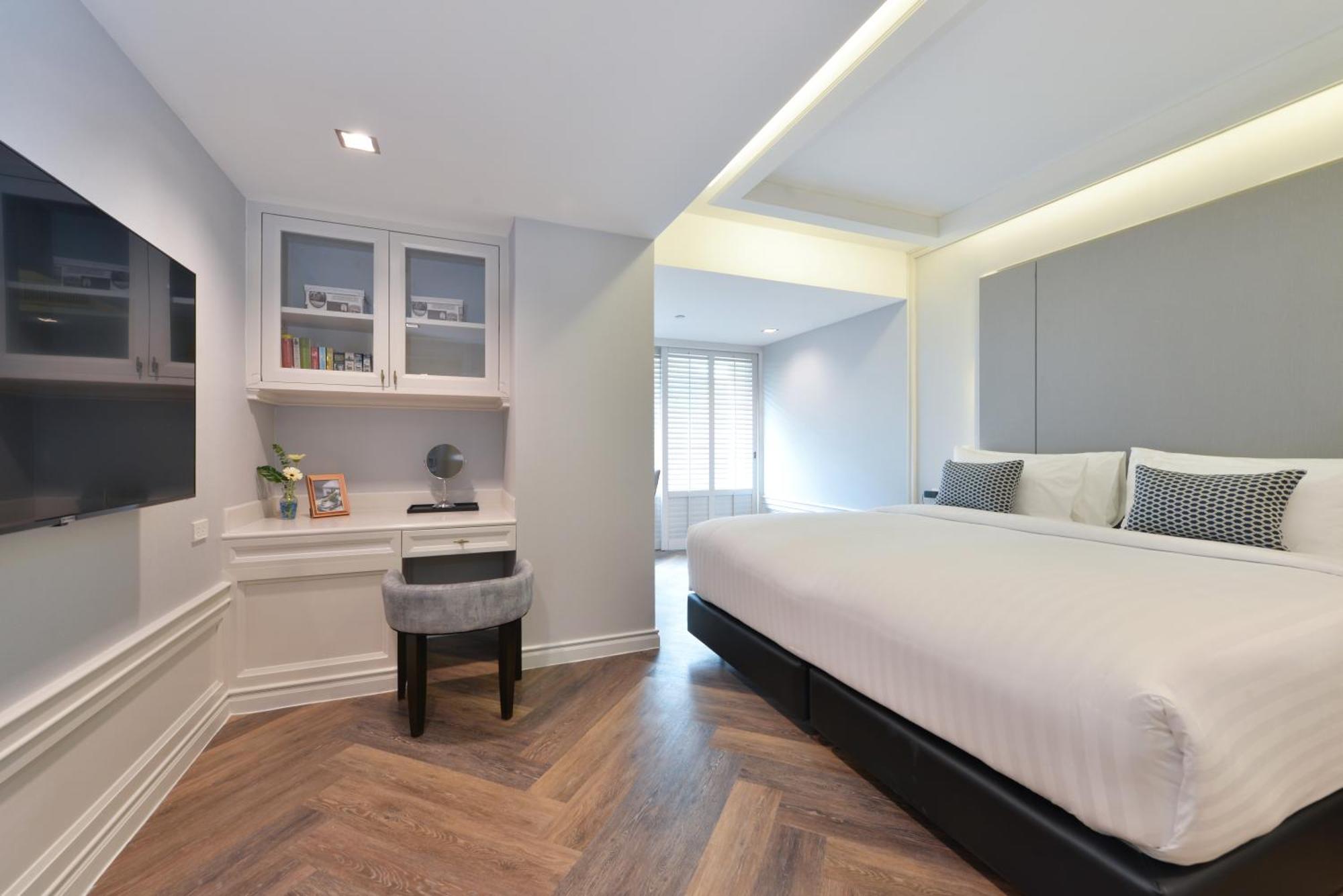 Отель Centre Point Sukhumvit Thong-Lo Бангкок Экстерьер фото