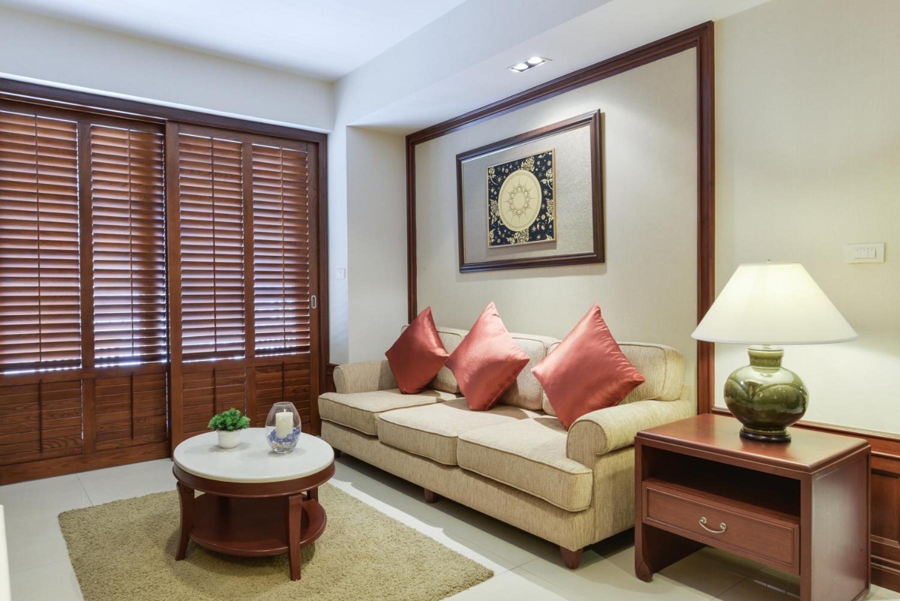 Отель Centre Point Sukhumvit Thong-Lo Бангкок Экстерьер фото