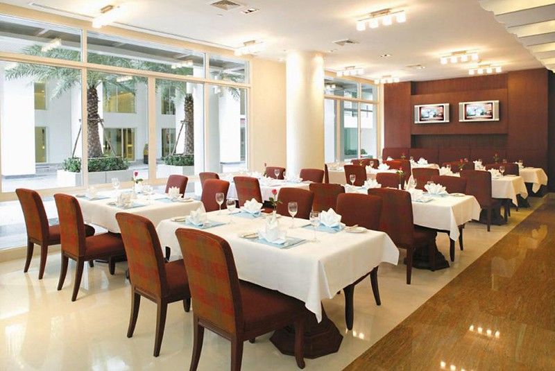 Отель Centre Point Sukhumvit Thong-Lo Бангкок Ресторан фото