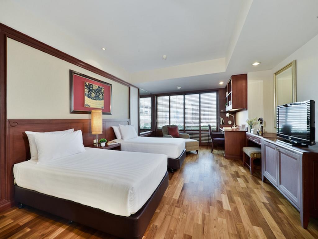 Отель Centre Point Sukhumvit Thong-Lo Бангкок Экстерьер фото
