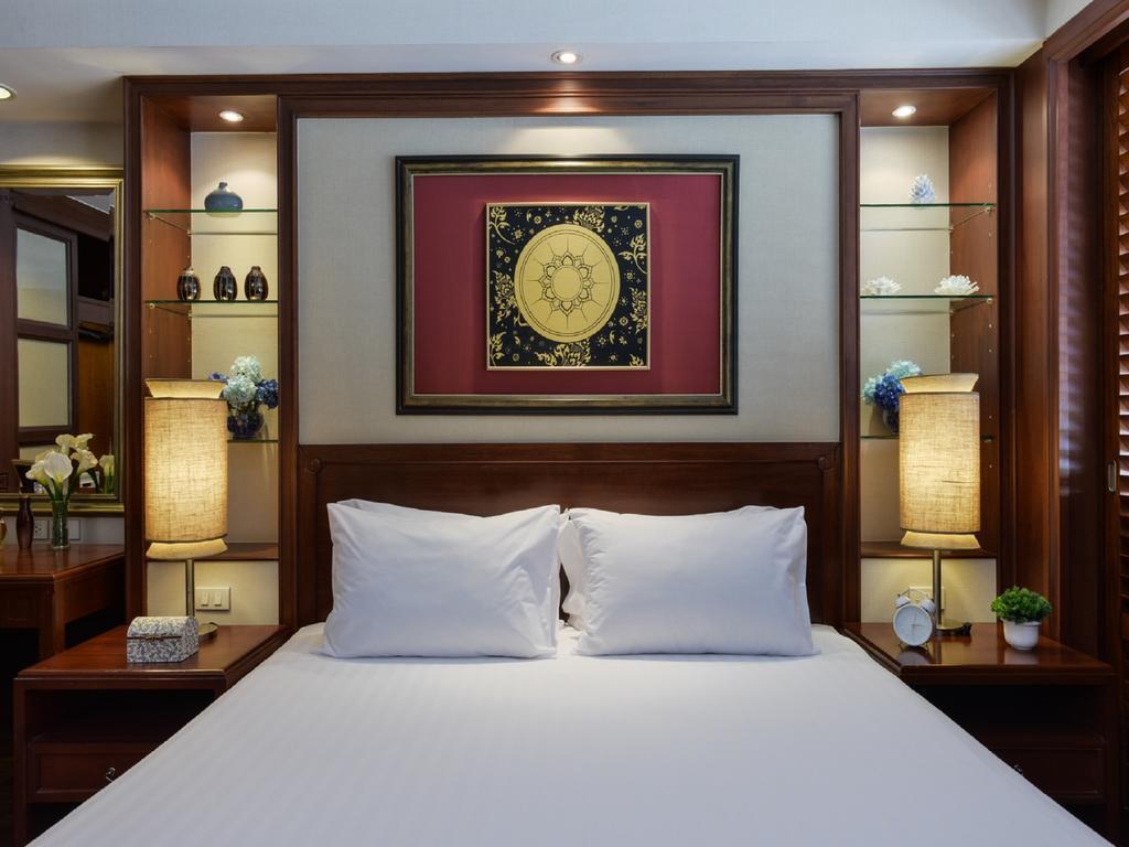 Отель Centre Point Sukhumvit Thong-Lo Бангкок Экстерьер фото